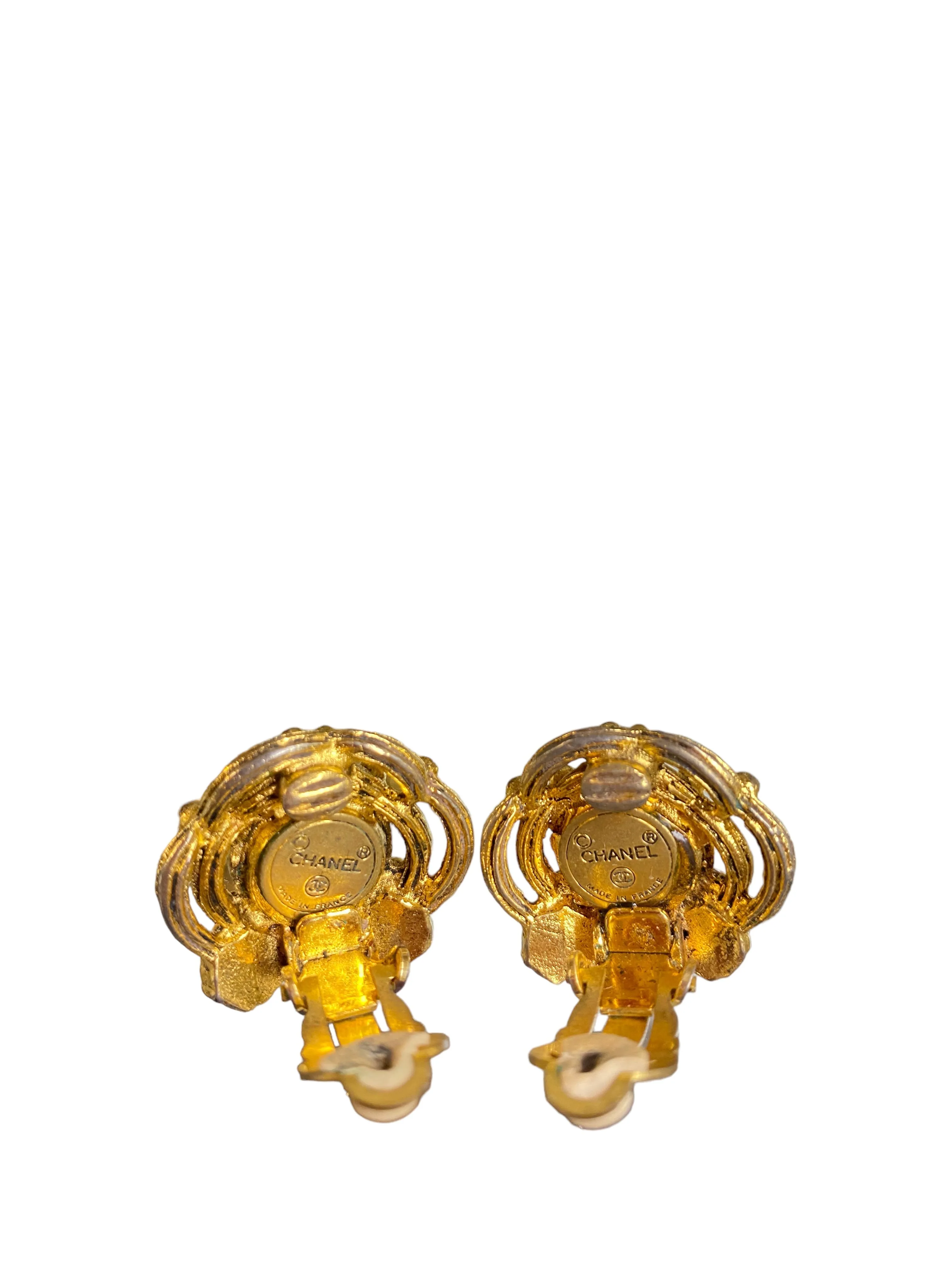 CL Pearl Clip On Earrings