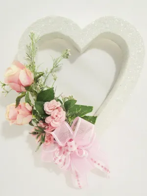 Hanging White Heart Pink Roses